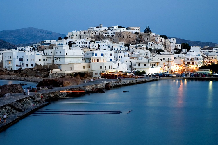 Día 2 | Atenas-Naxos